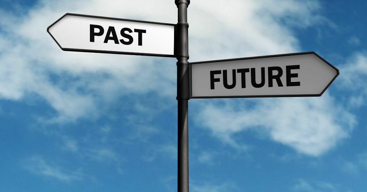 Past and Future Sign